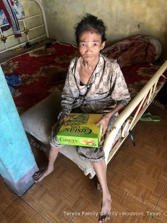 Hình ảnh phát gạo tại Vietnam 21