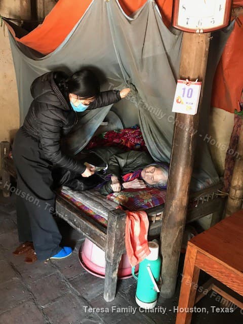 Hình ảnh phát gạo tại Vietnam 28